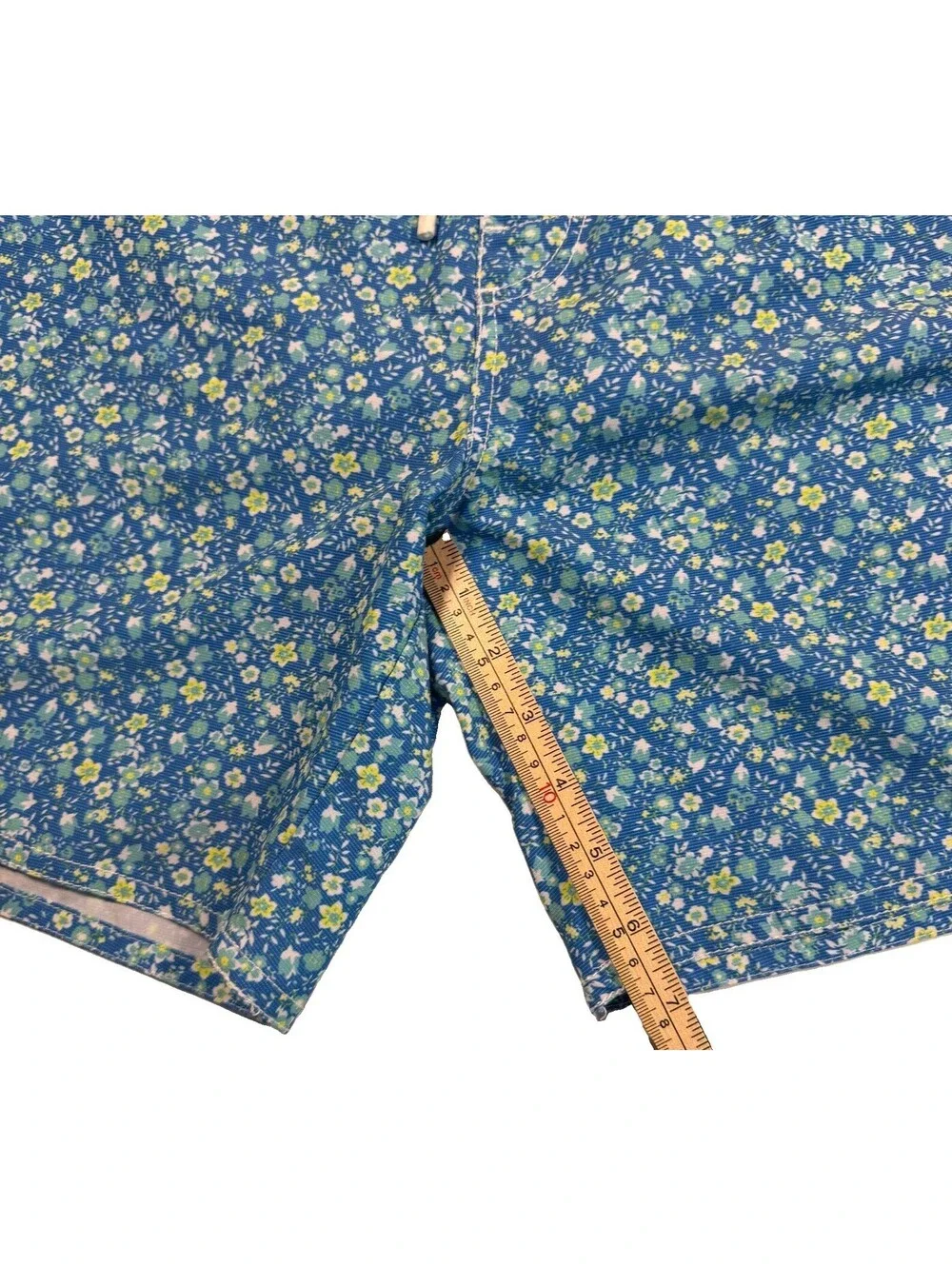Johnnie-O Men's Blue Tyndall Floral Graphic Print Swim Trunks Size Large